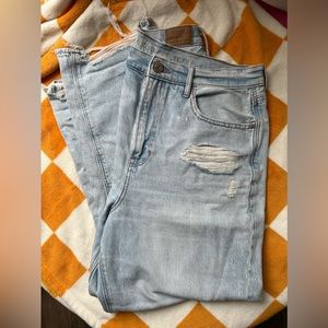 American Eagle Highest Rise 90s Boyfriend Jeans size 14